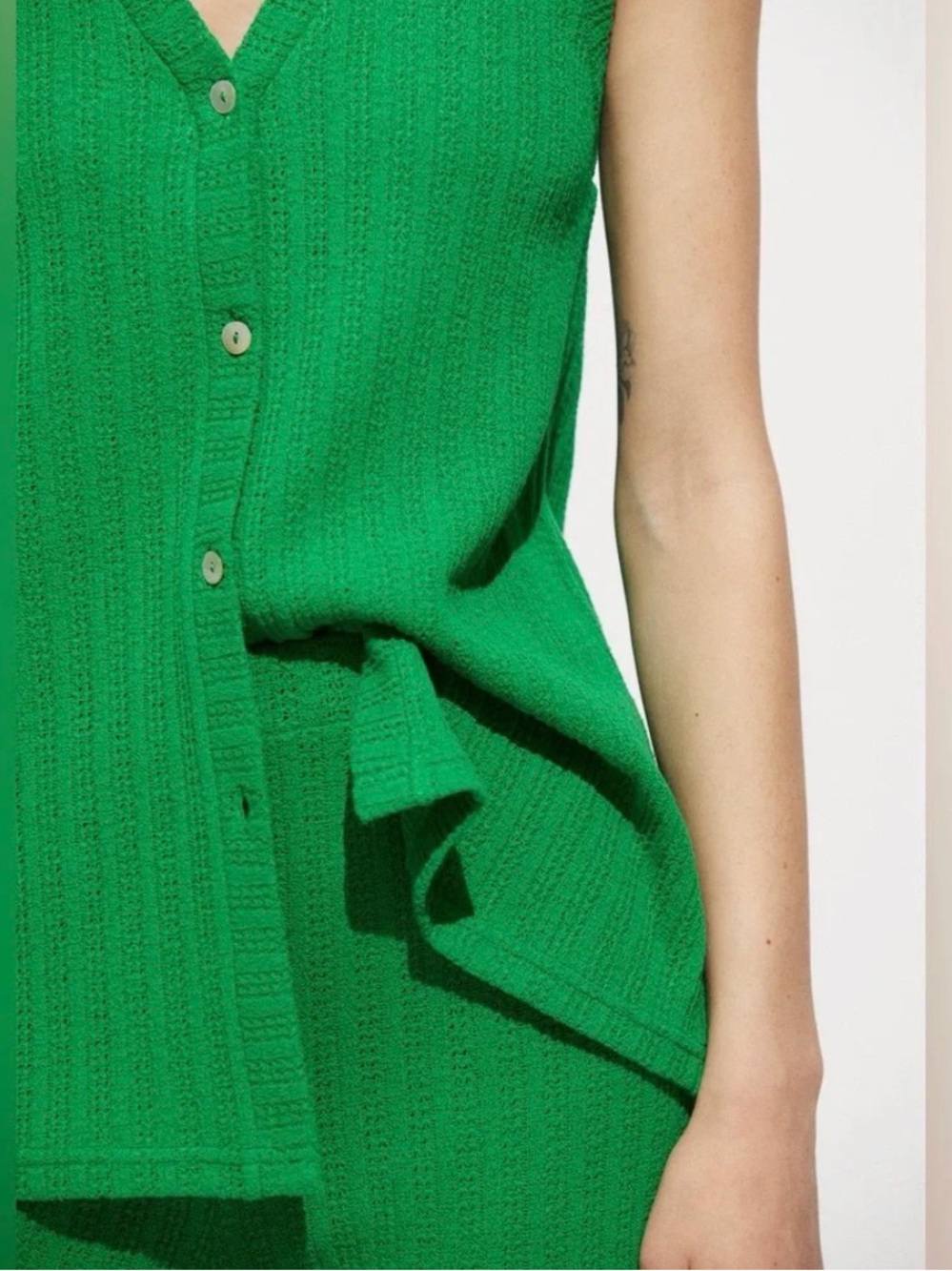 Mango Bright Green Knit Vest - Picture 7 of 11